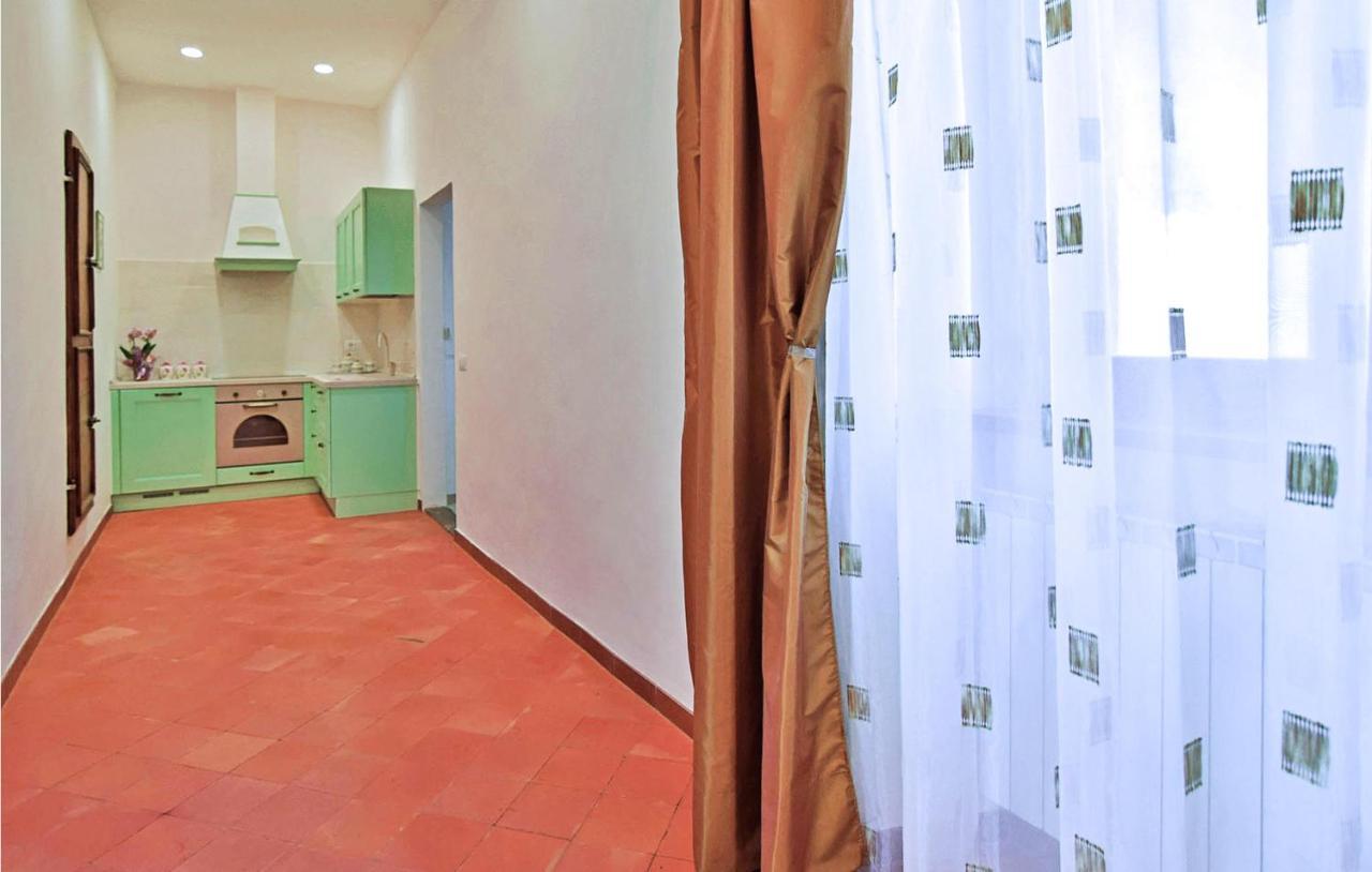 1 Bedroom Gorgeous Apartment In Arezzo Exterior foto